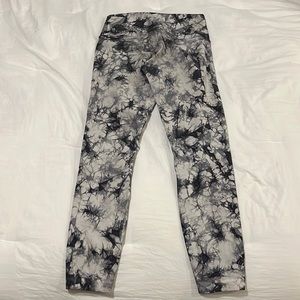 Lulu 7/8 Tie Dye legging